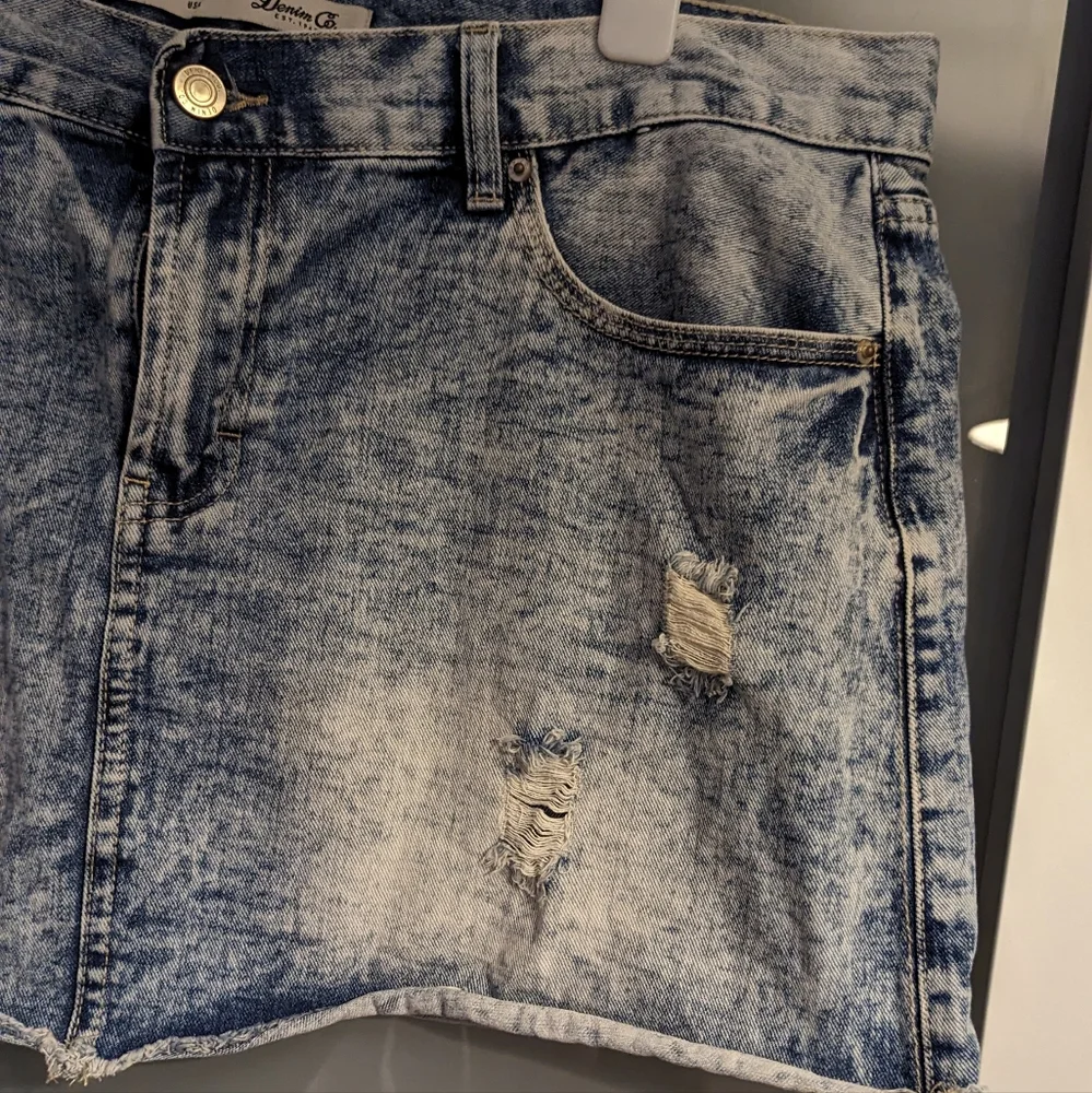 UK 18 skirt Primark - Picture 3 of 7